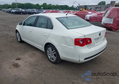2007 Volkswagen Jetta Wolfsburg Edition из США, поврежденный, VIN 3VWEF71K07M129339